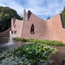 Het museumgebouw van Drents Museum De Buitenplaats