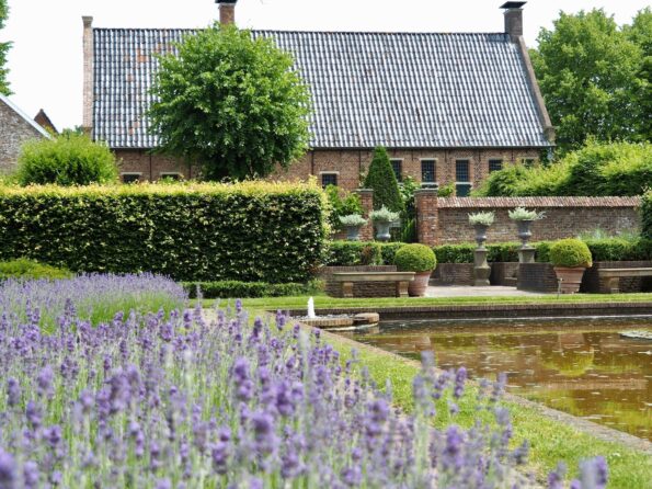 Nijsinghhuis gezien vanuit de museumtuin