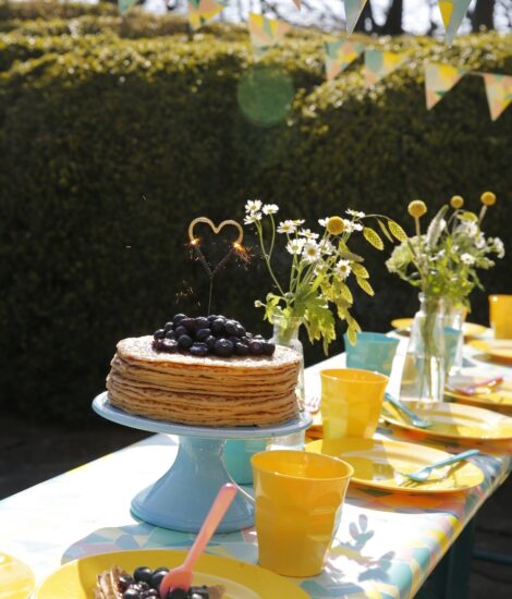 Een gedekte tafel bij de Oranjerie voor een evenement